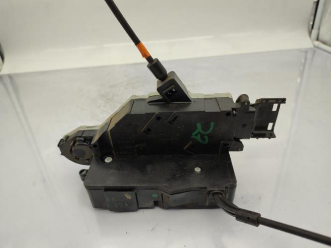 Serrure avant droit PEUGEOT 207 PHASE 1 Essence