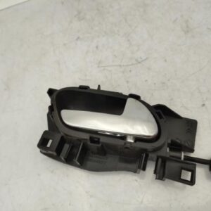 Serrure avant droit CITROEN C3 2 PHASE 2 Diesel