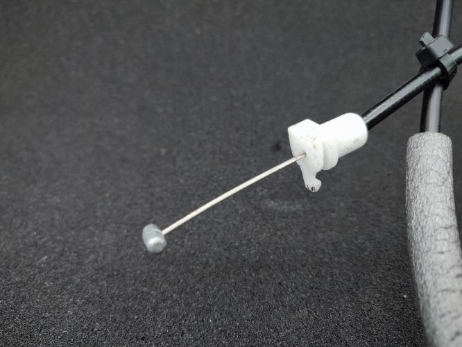 Serrure avant droit PEUGEOT 208 1 PHASE 2 Diesel