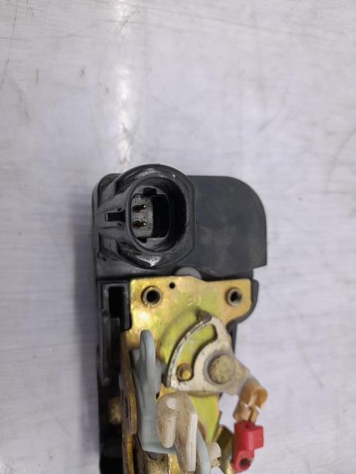 Serrure avant droit CHRYSLER VOYAGER 3 Diesel