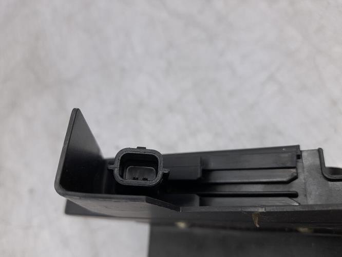 Serrure avant droit DACIA SANDERO 3 STEPWAY Essence/GPL/Hybride