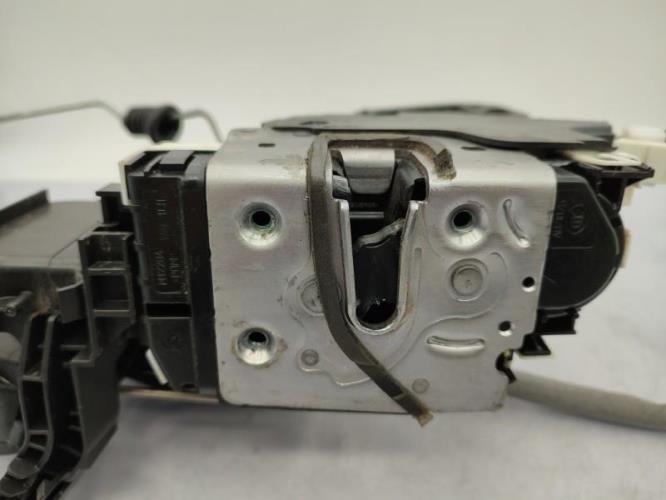 Serrure avant gauche MERCEDES CLASSE A 176 PHASE 1 Diesel