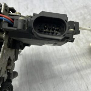 Serrure avant gauche AUDI A6 2 PHASE 1 Diesel