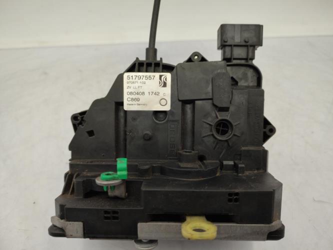 Serrure avant gauche FIAT GRANDE PUNTO