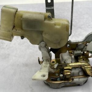 Serrure avant gauche TOYOTA YARIS 1 PHASE 2 Essence
