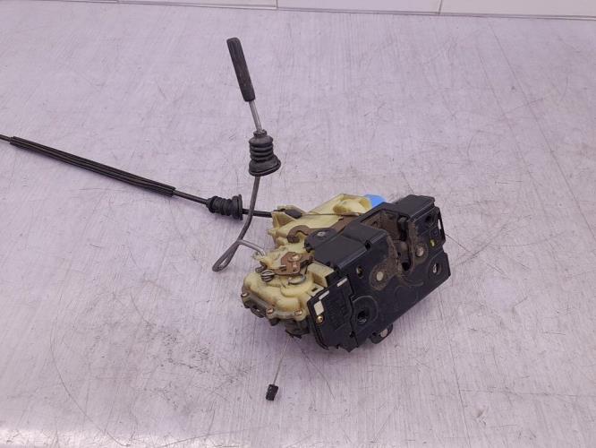 Serrure avant gauche SKODA FABIA 1 PHASE 1 Diesel