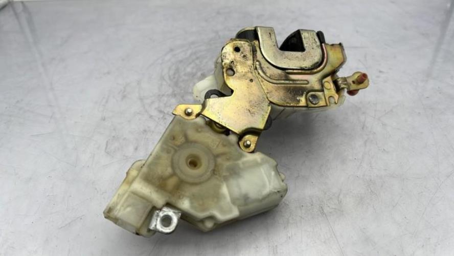 Serrure avant gauche NISSAN ALMERA TINO PHASE 2 Essence