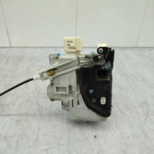 Serrure avant gauche AUDI A4 2 AVANT PHASE 2 BREAK Diesel