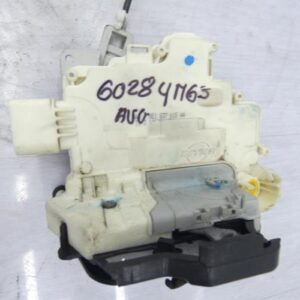 Serrure avant gauche AUDI A4 2 PHASE 2 Diesel