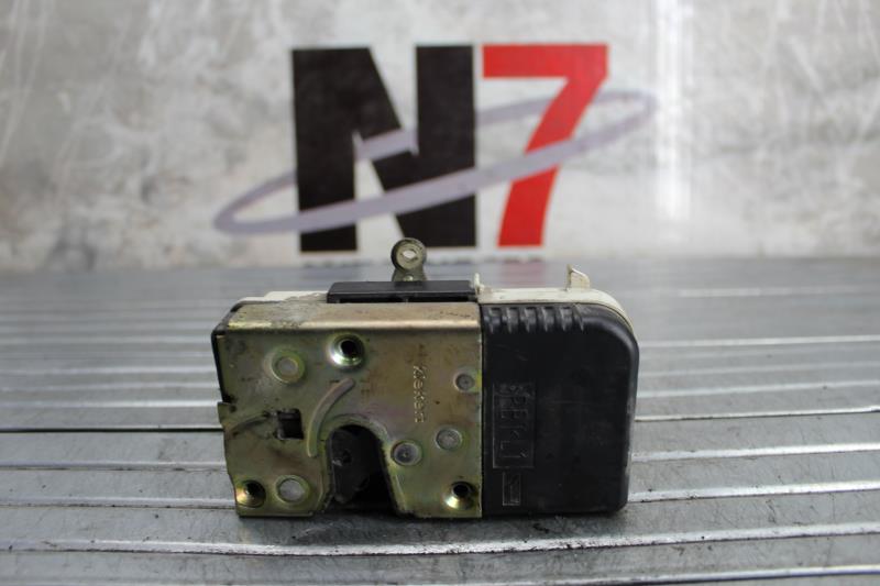 Serrure avant gauche PEUGEOT 806 PHASE 1 Diesel