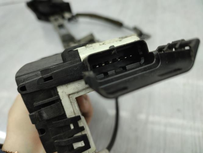 Serrure avant gauche CITROEN C3 2 PHASE 1 Diesel