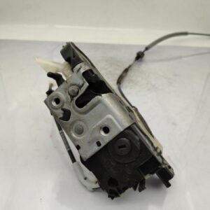Serrure avant gauche PEUGEOT 208 1 PHASE 1 Essence