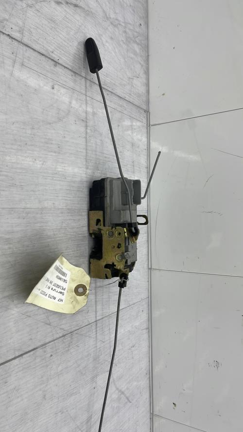 Serrure avant gauche PEUGEOT 206 PHASE 1 Essence