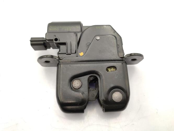 Serrure de coffre RENAULT LATITUDE Diesel