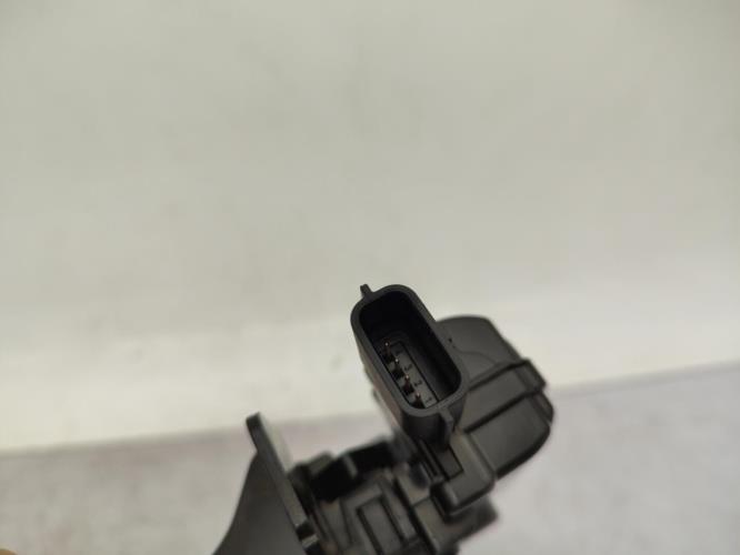 Serrure de coffre RENAULT SCENIC 3 PHASE 1 Diesel