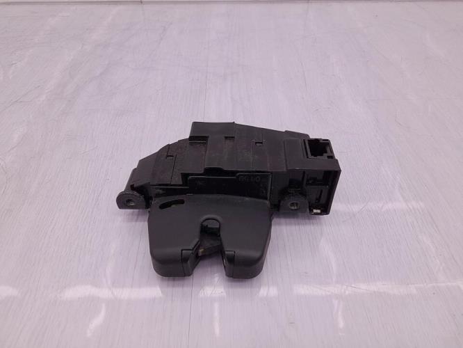 Serrure de hayon PEUGEOT 207 PHASE 1 Diesel