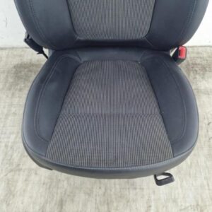 Siege avant droit OPEL ASTRA J PHASE 1 Diesel