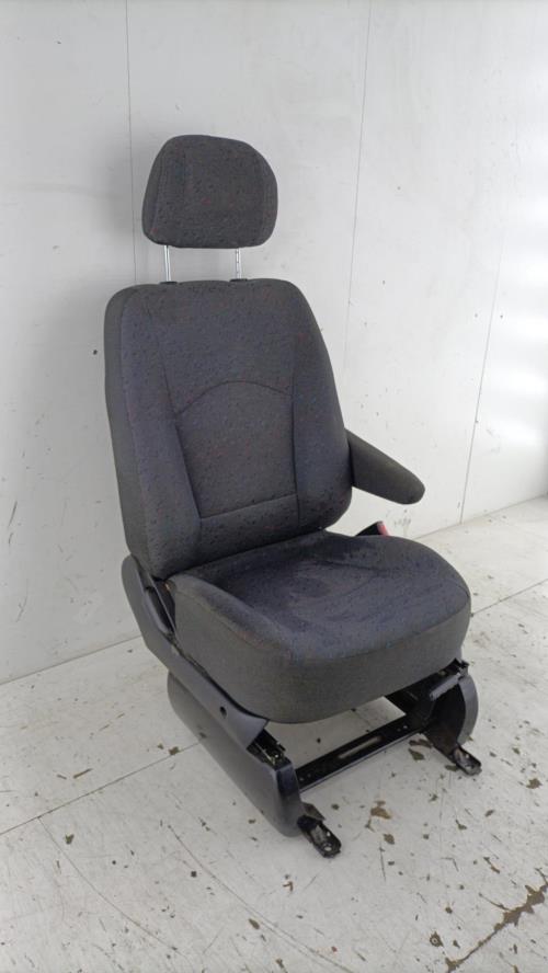 Siege avant droit HYUNDAI SATELLITE 1 PHASE 1 Diesel