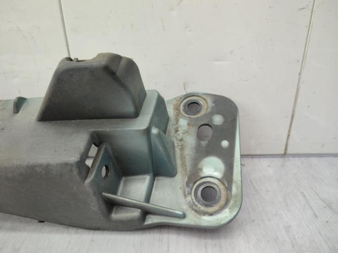 Support aile droit RENAULT CLIO 3 PHASE 1 Diesel