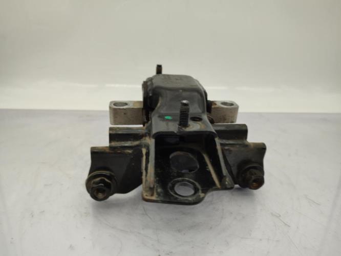 Support moteur gauche VOLKSWAGEN POLO 5 PHASE 1 Diesel