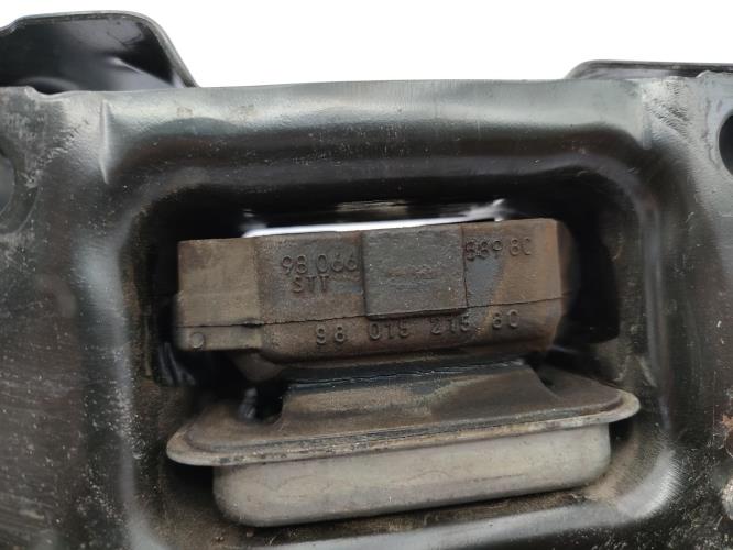 Support moteur gauche PEUGEOT 208 1 PHASE 2 Diesel