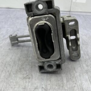 Support moteur gauche VOLKSWAGEN POLO 6 PHASE 1 Essence