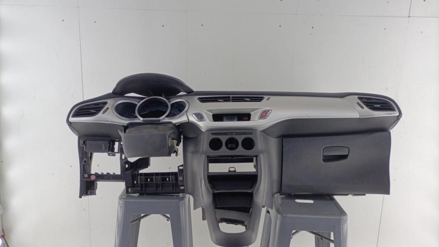 Tableau de bord CITROEN C3 2 PHASE 1
