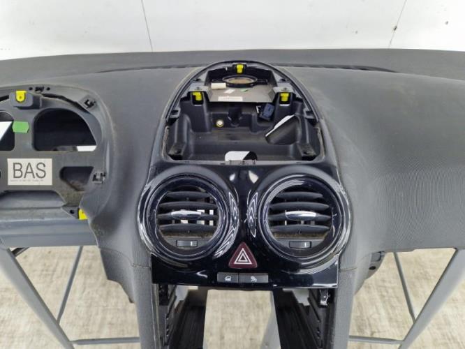 Tableau de bord OPEL CORSA D PHASE 1 Essence