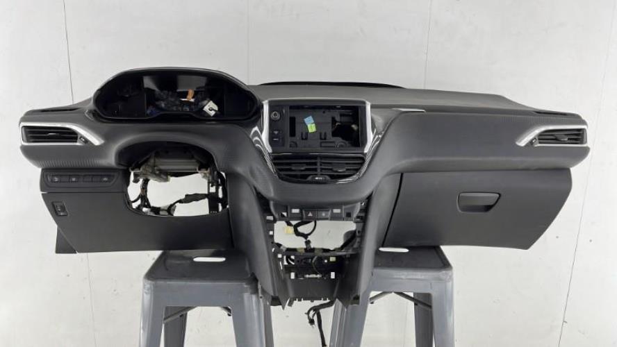 Tableau de bord PEUGEOT 2008 1 PHASE 1 Diesel