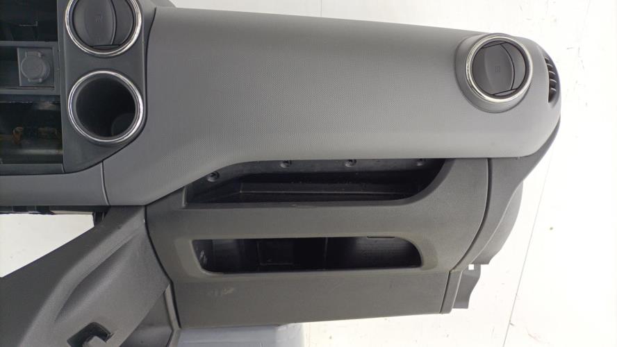 Tableau de bord CITROEN BERLINGO 2 PHASE 3 Diesel
