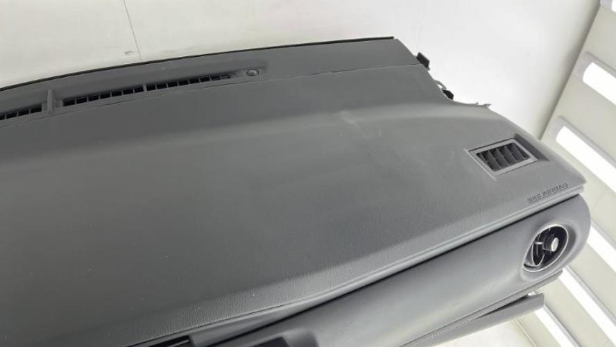 Tableau de bord TOYOTA AURIS 2 PHASE 2 Essence