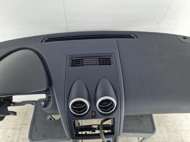 Tableau de bord NISSAN QASHQAI 1 PHASE 2 Diesel