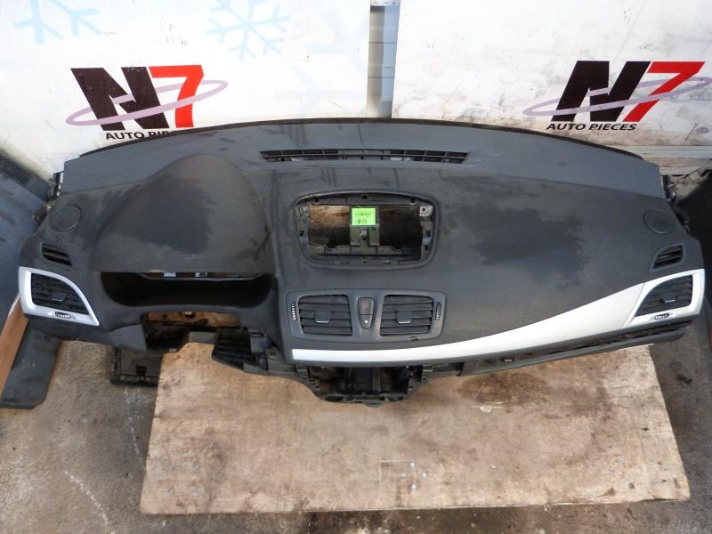 Tableau de bord RENAULT MEGANE 3 PHASE 1 Diesel