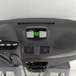 Tableau de bord RENAULT MEGANE 3 PHASE 2 BREAK Diesel