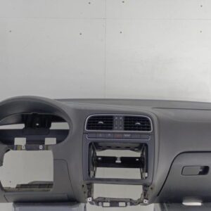 Tableau de bord VOLKSWAGEN POLO 5 PHASE 1 Diesel