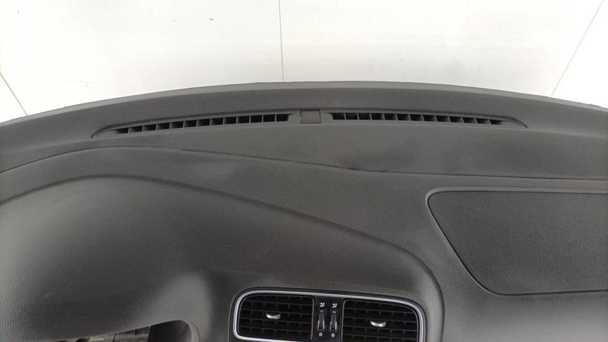 Tableau de bord VOLKSWAGEN POLO 5 PHASE 1