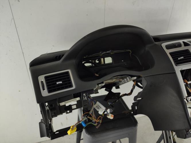 Tableau de bord PEUGEOT 307 PHASE 2 BREAK Diesel