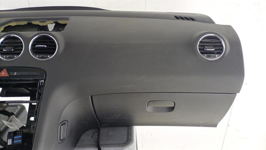 Tableau de bord PEUGEOT 308 1 SW PHASE 2 BREAK Diesel