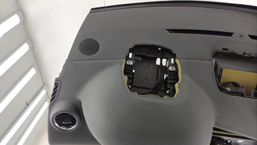 Tableau de bord PEUGEOT 3008 1 PHASE 1 Diesel