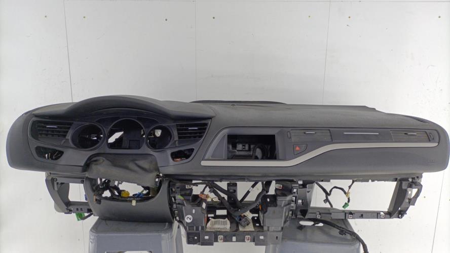 Tableau de bord CITROEN C5 2 BREAK Diesel