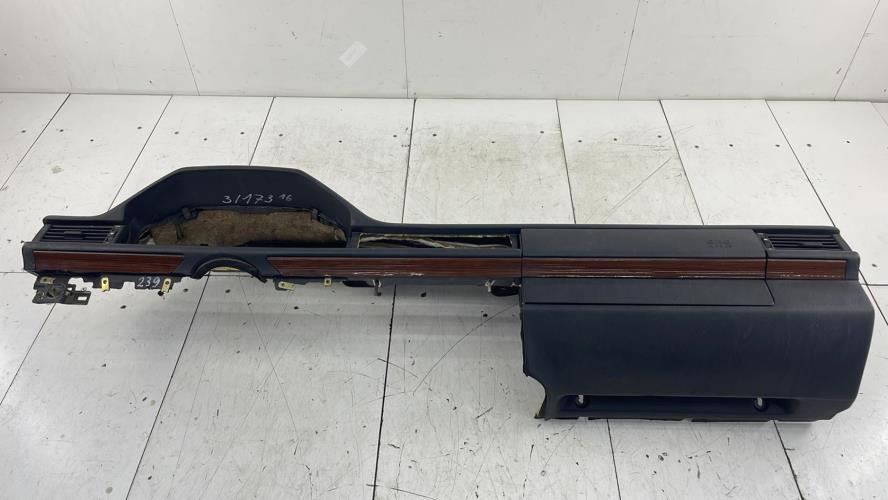 Tableau de bord MERCEDES CLASSE E 124 PHASE 2 Diesel