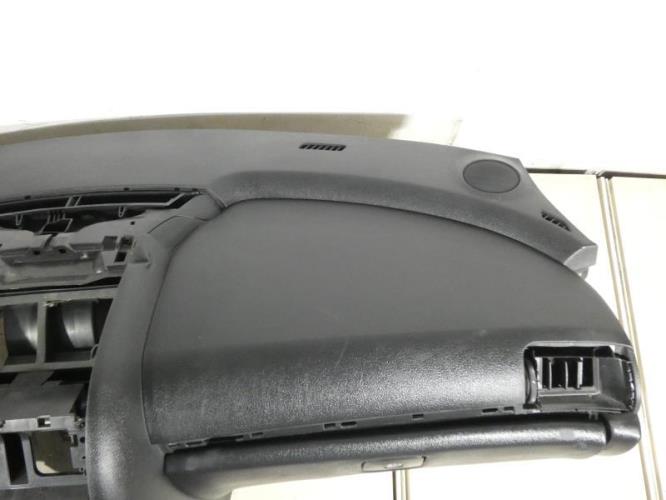 Tableau de bord PEUGEOT 407 PHASE 1 Diesel