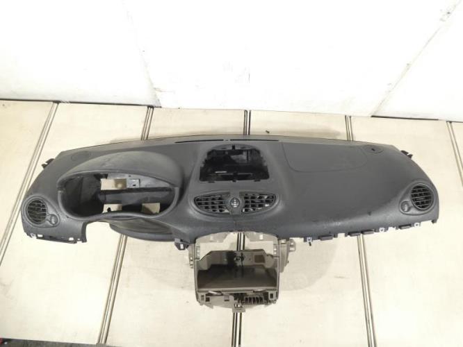 Tableau de bord RENAULT CLIO 3 PHASE 1 Diesel