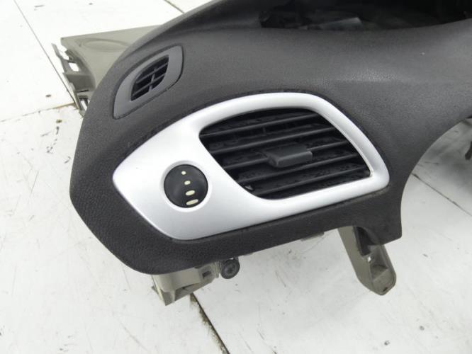 Tableau de bord RENAULT SCENIC 3 PHASE 1 Diesel