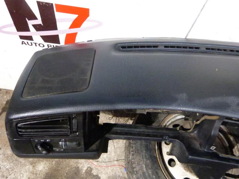 Tableau de bord VOLKSWAGEN GOLF 3 BREAK Diesel