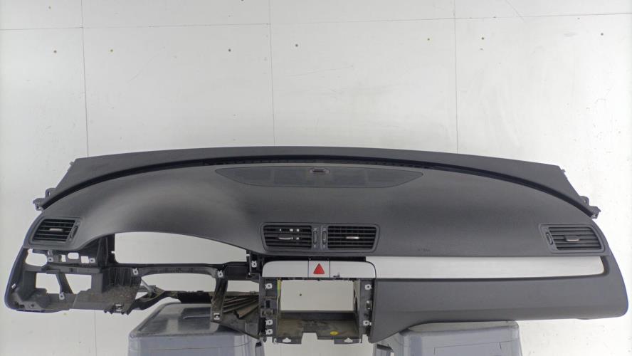 Tableau de bord VOLKSWAGEN PASSAT 5 Diesel