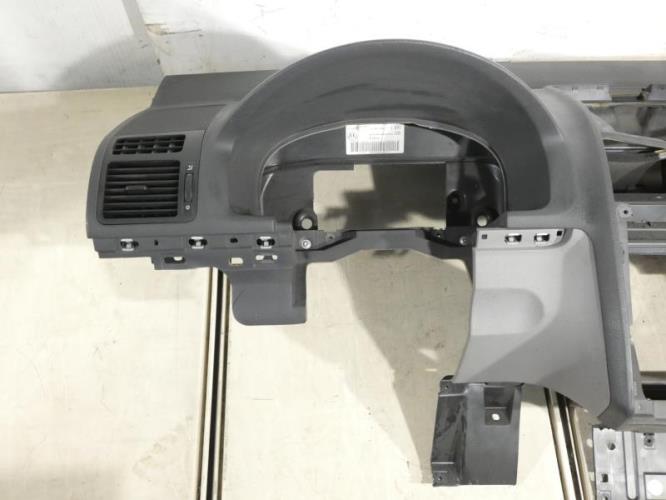 Tableau de bord VOLKSWAGEN TOURAN 1 PHASE 1 Diesel