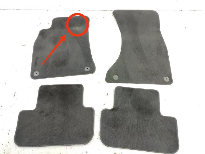 Tapis de sol AUDI A4 3 AVANT PHASE 1 BREAK Diesel