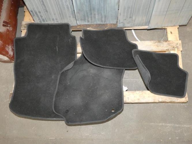 Tapis de sol RENAULT CLIO 4 PHASE 1 BREAK Diesel