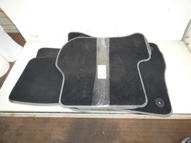 Tapis de sol VOLKSWAGEN GOLF 5 Diesel